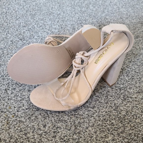 Heels - Picture 2 of 2